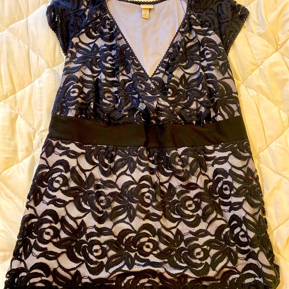 Lace top from Venezia. 22/24  Gently worn